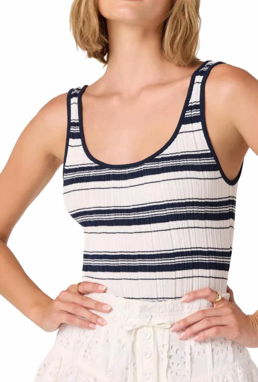 NEW ASTR kaylea tank top in white navy